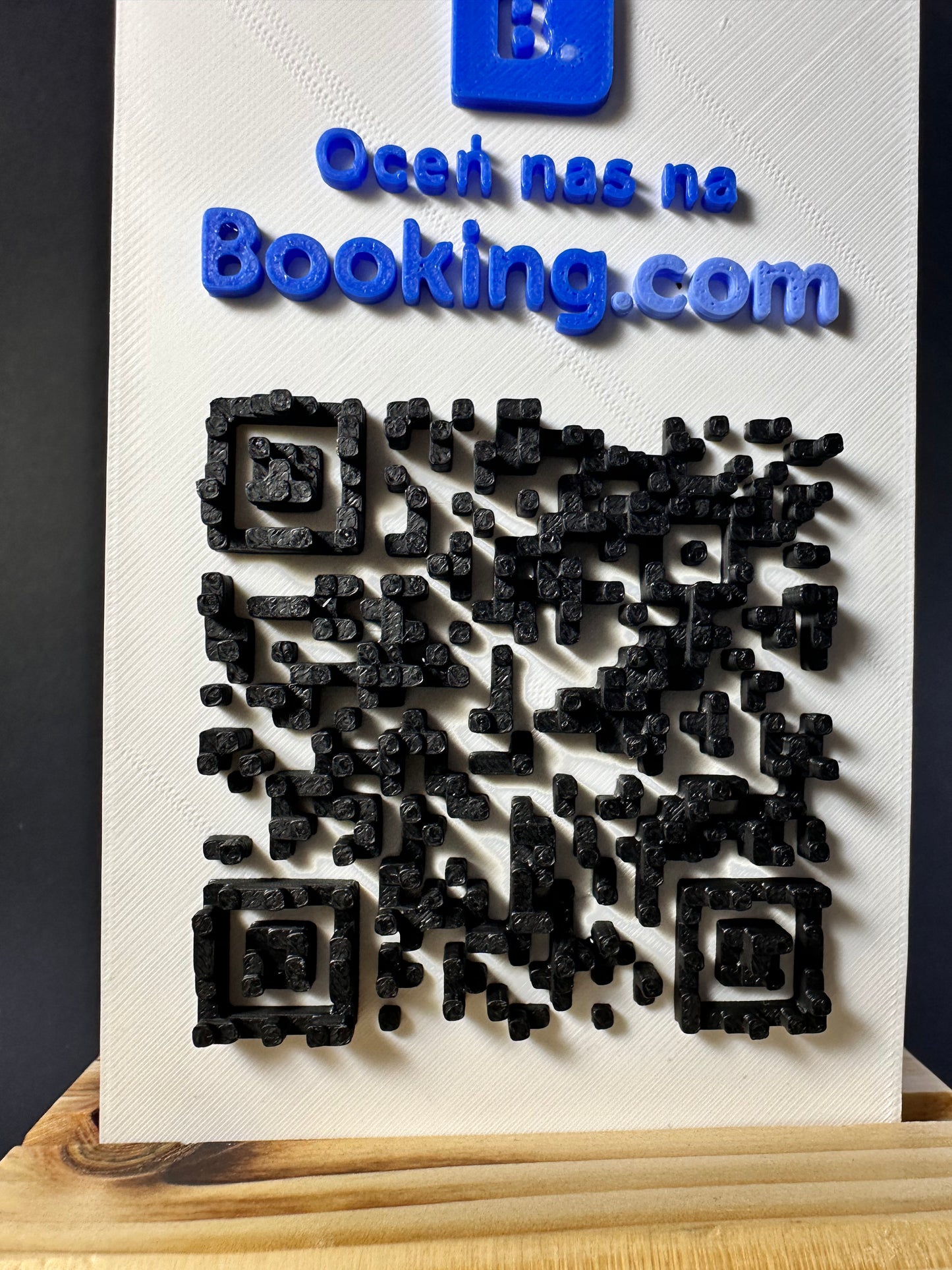 Tabliczka QR 3D - Booking