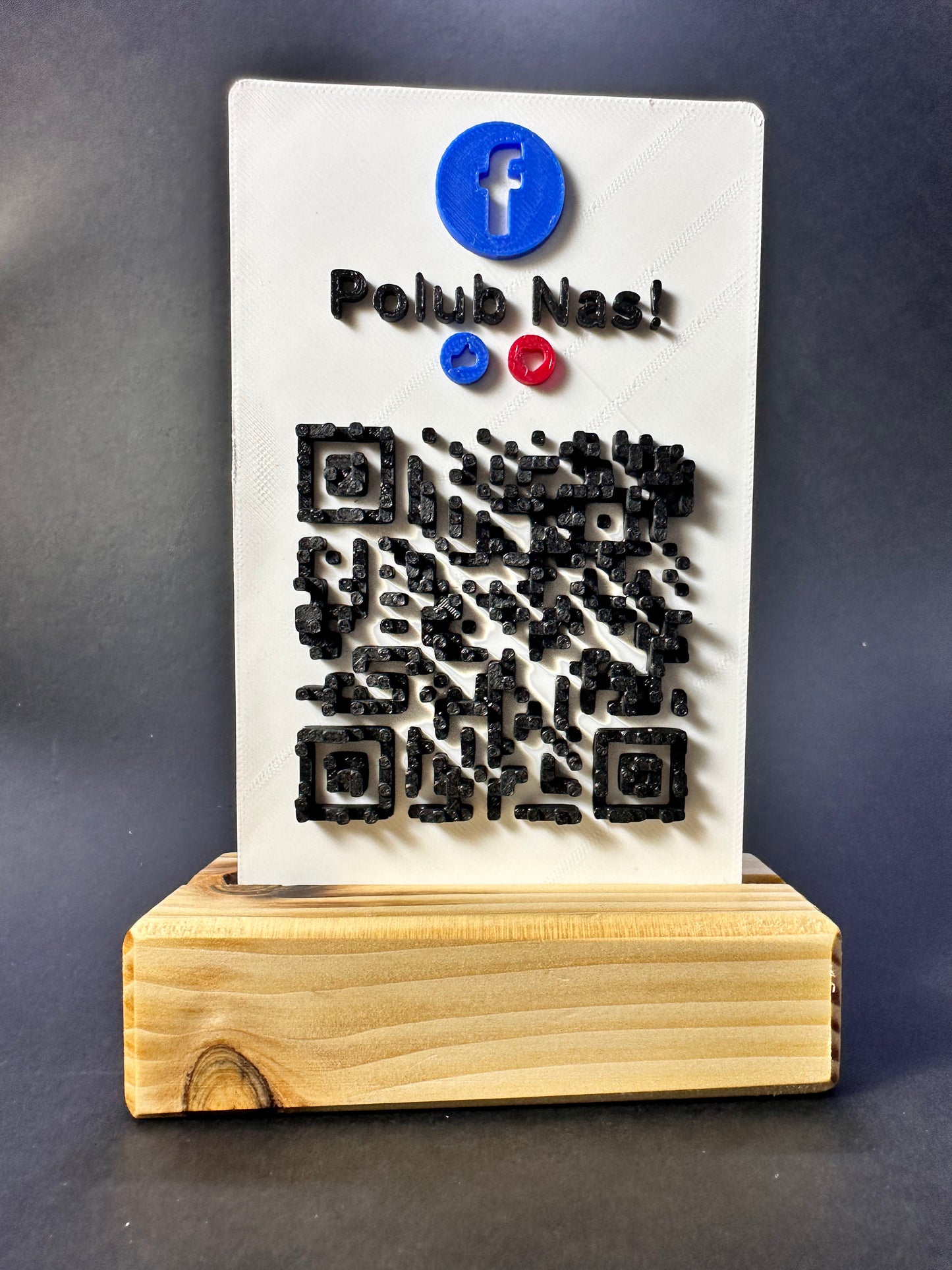 Tabliczka QR 3D - Facebook