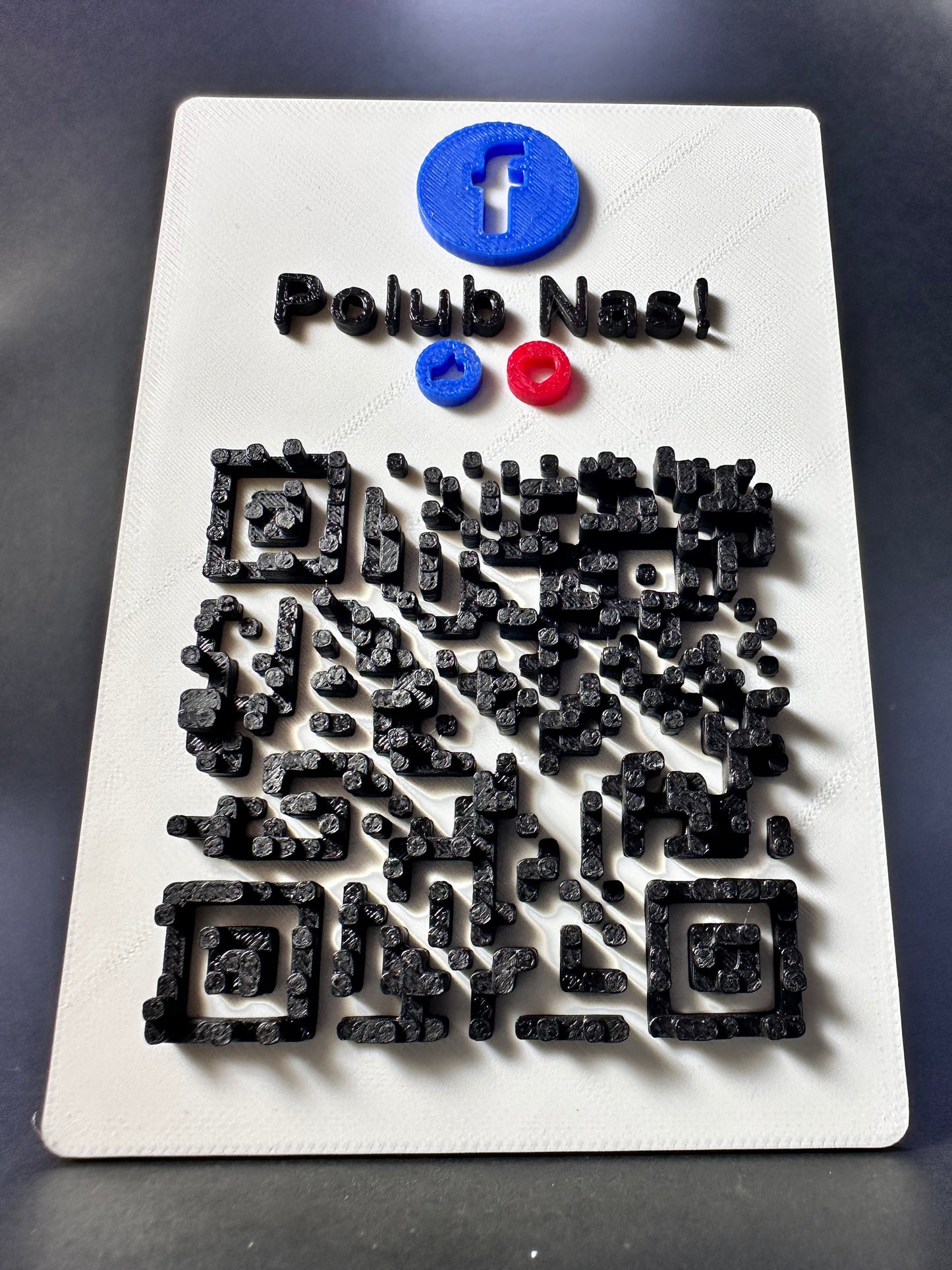 Tabliczka QR 3D - Facebook